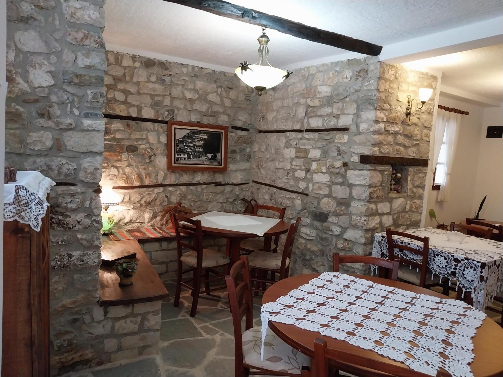 Guest House J.Prifti Berat Exteriér fotografie